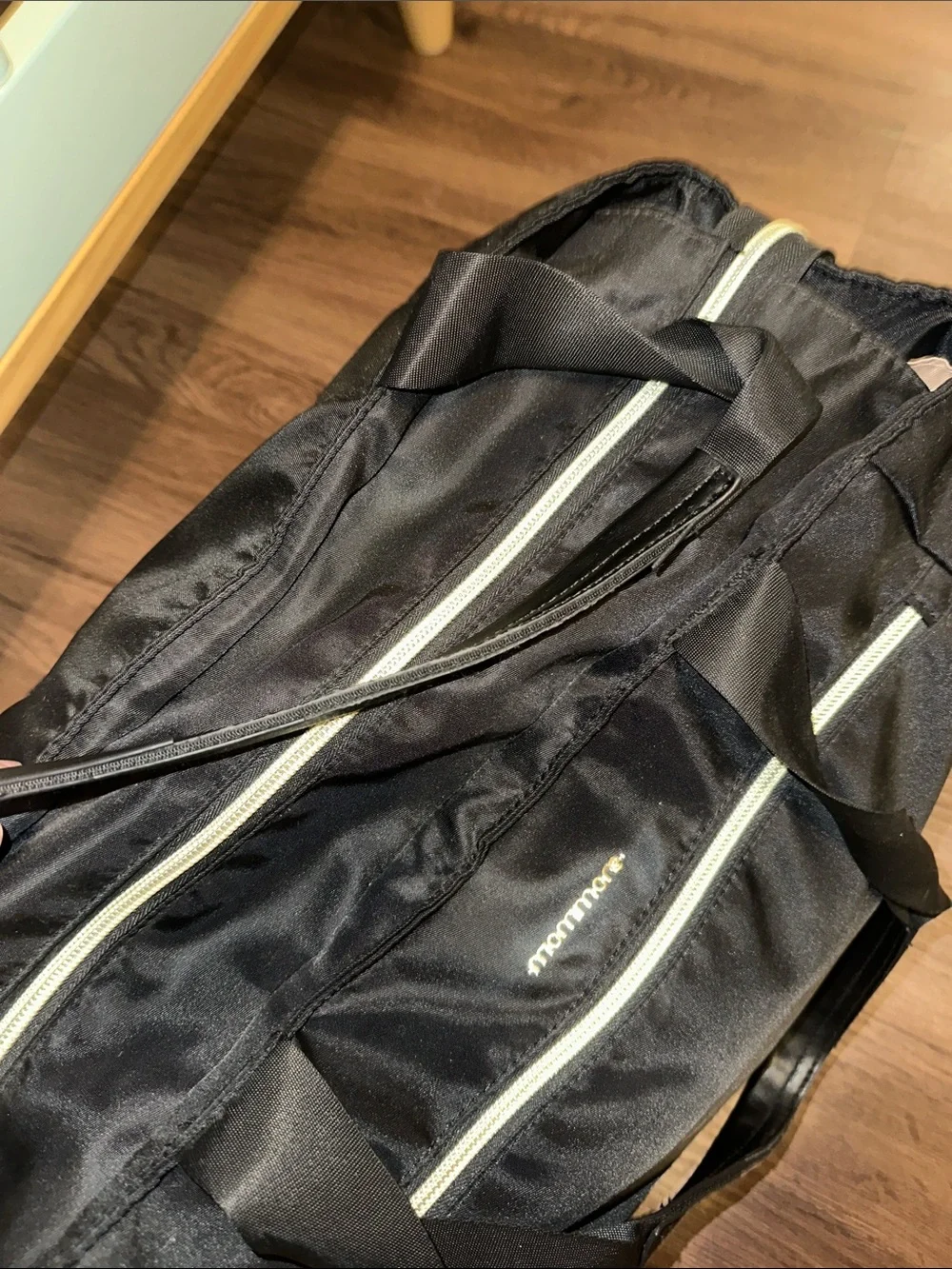 Pump tote bag